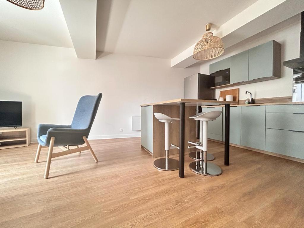 Tour D'Auvergne - Appartements En Plein Centre Ville, Proche De La Cathedrale Et De La Place De Jaude Clermont-Ferrand Ngoại thất bức ảnh