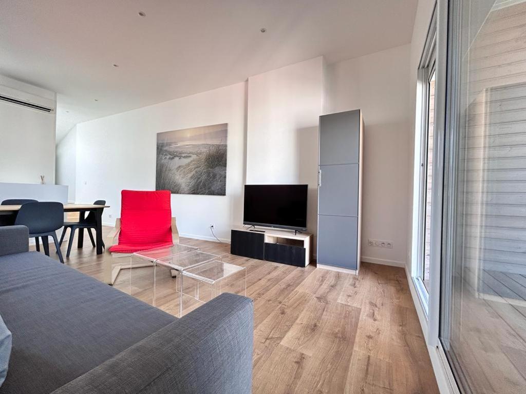 Tour D'Auvergne - Appartements En Plein Centre Ville, Proche De La Cathedrale Et De La Place De Jaude Clermont-Ferrand Ngoại thất bức ảnh