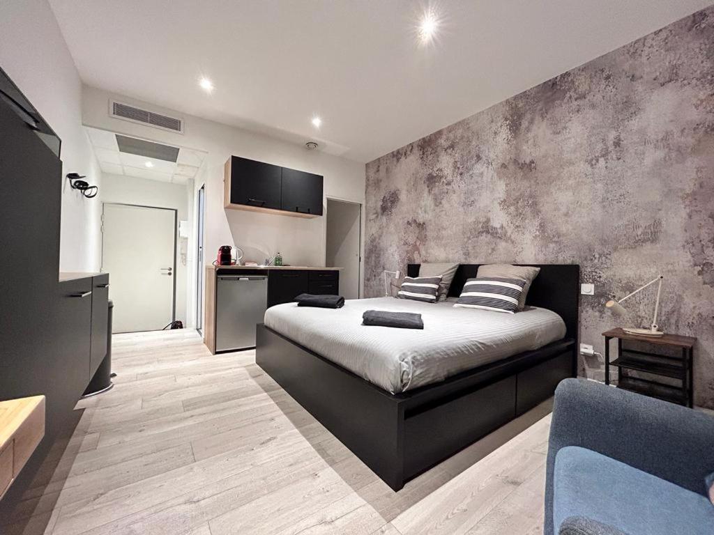 Tour D'Auvergne - Appartements En Plein Centre Ville, Proche De La Cathedrale Et De La Place De Jaude Clermont-Ferrand Ngoại thất bức ảnh